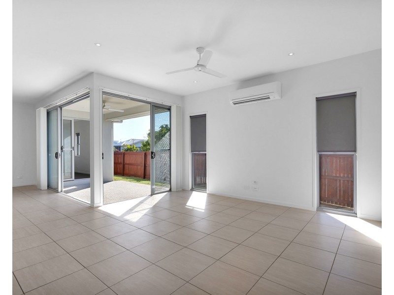 4 Panama Cresent, Mountain Creek QLD 4557