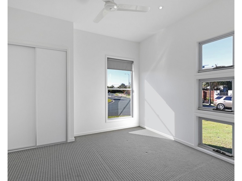 4 Panama Cresent, Mountain Creek QLD 4557