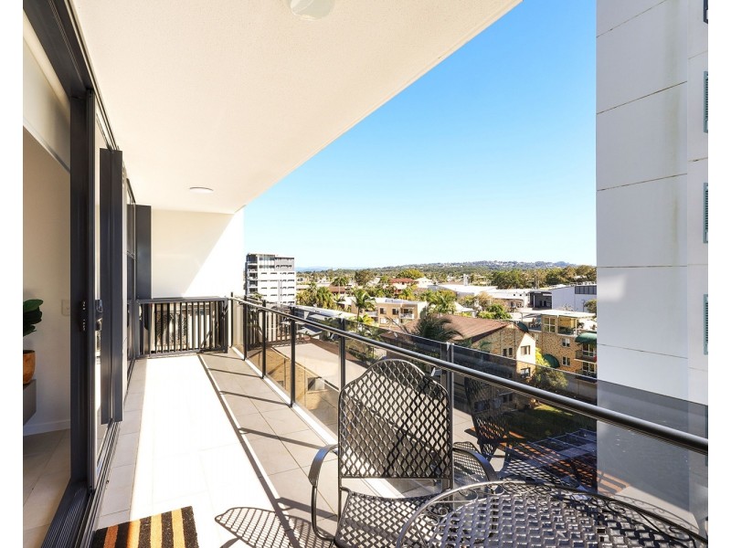 602/25 First Avenue, Mooloolaba QLD 4557