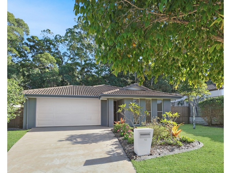 19 Kingsmill Circuit, Peregian Springs QLD 4573