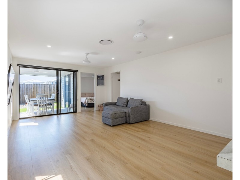 7 Viridian Road, Palmview QLD 4553