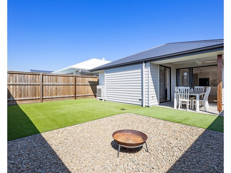 7 Viridian Road, Palmview QLD 4553