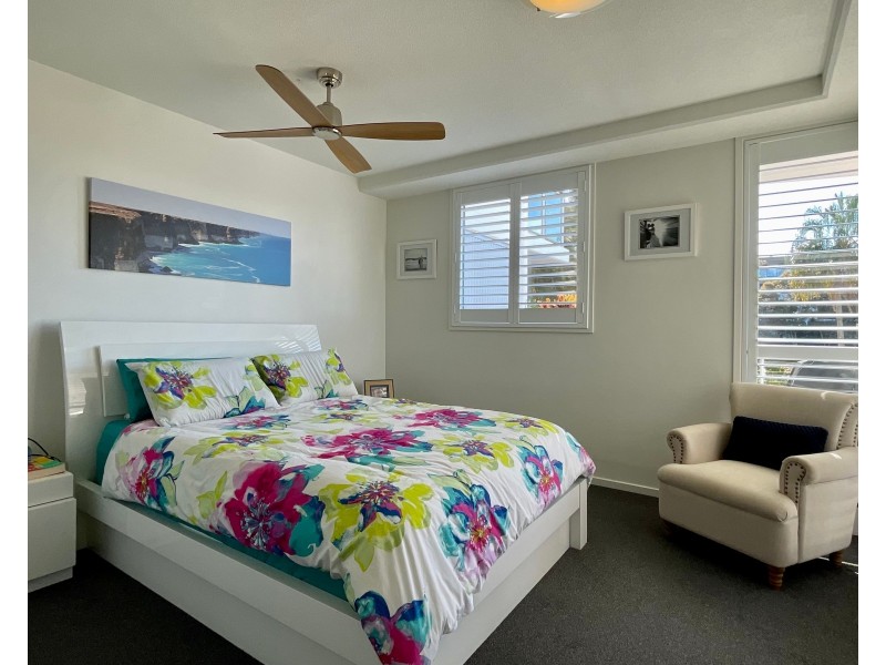 6/51 Grand Parade, Parrearra QLD 4575