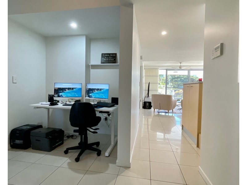 6/51 Grand Parade, Parrearra QLD 4575