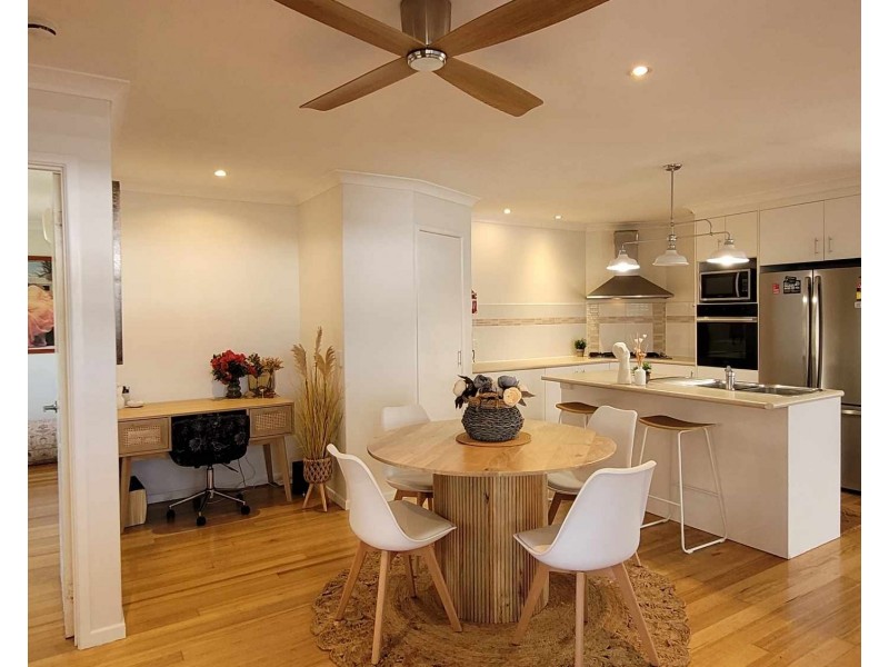 33 Palm Court, Agnes Water QLD 4677