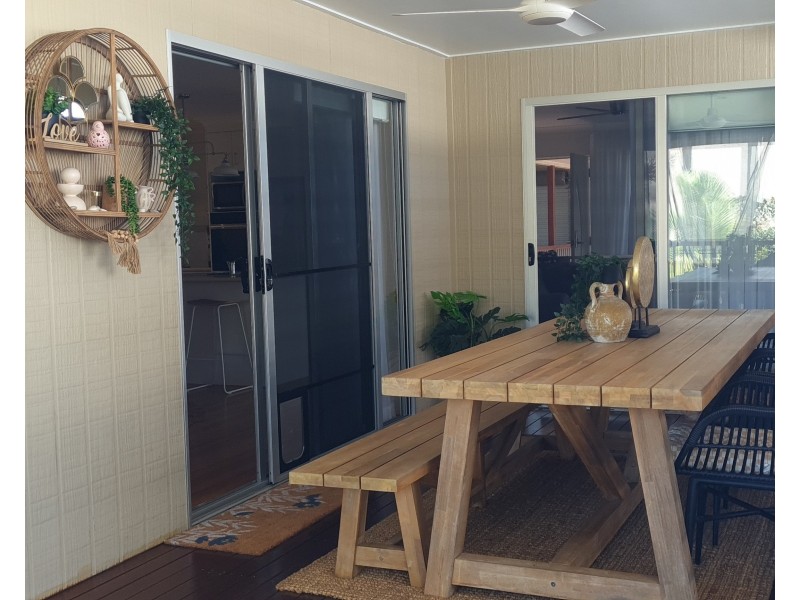 33 Palm Court, Agnes Water QLD 4677