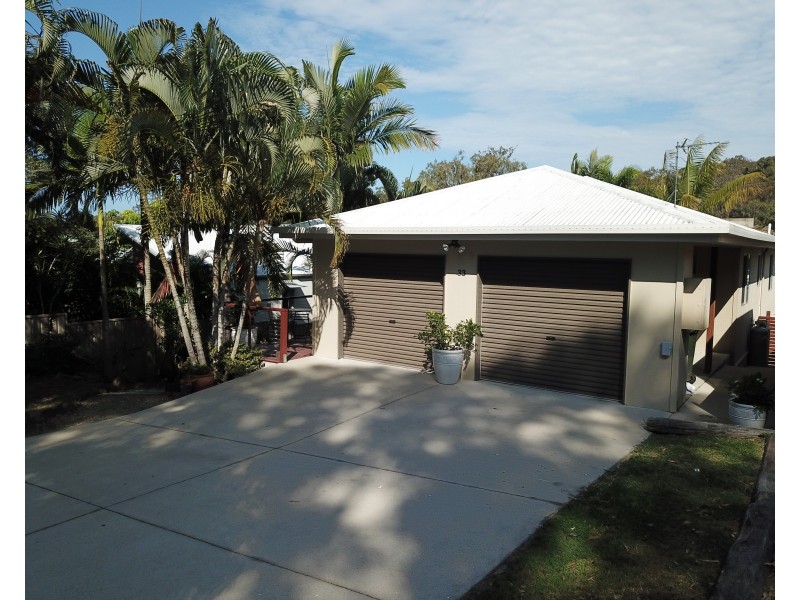 33 Palm Court, Agnes Water QLD 4677