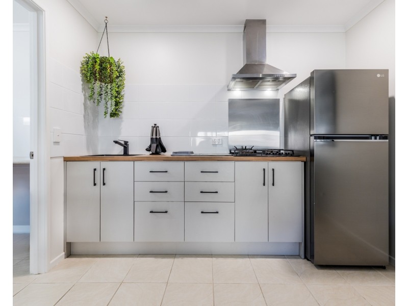 33 Palm Court, Agnes Water QLD 4677