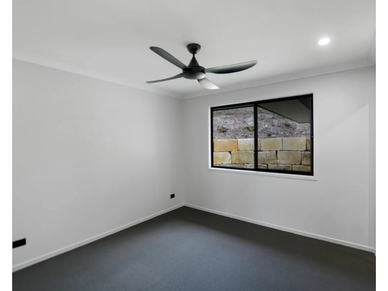 60 Pope Avenue, Burnside QLD 4560
