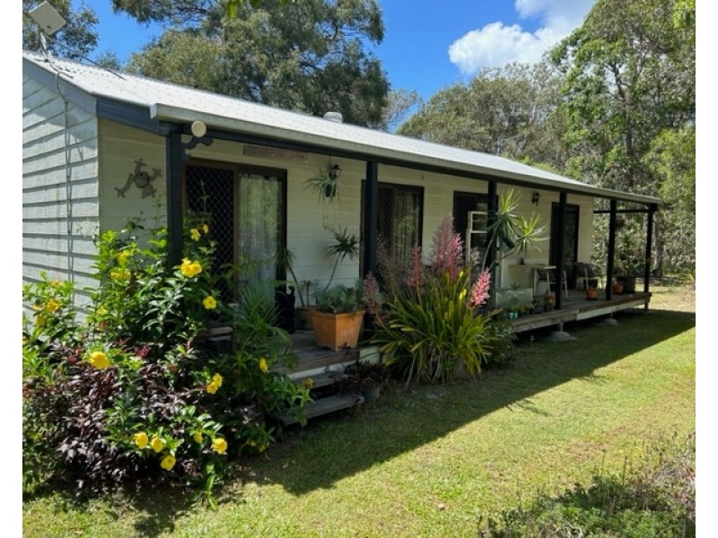 241 Anderson Way, Agnes Water QLD 4677