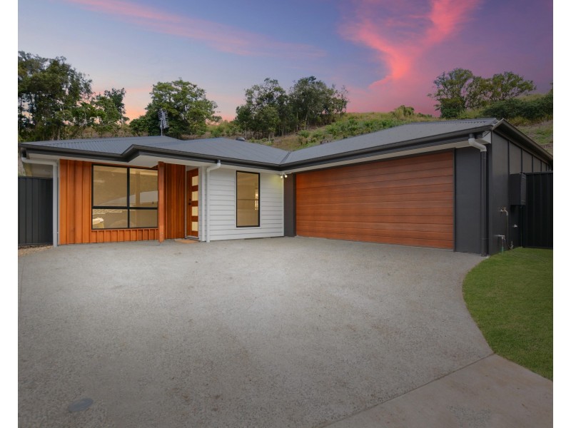 60 Pope Avenue, Burnside QLD 4560