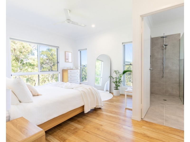 42 Woodrow Drive, Agnes Water QLD 4677