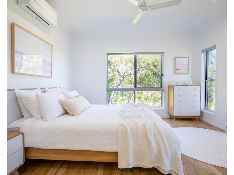 42 Woodrow Drive, Agnes Water QLD 4677