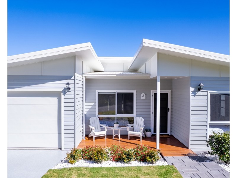 42 Woodrow Drive, Agnes Water QLD 4677