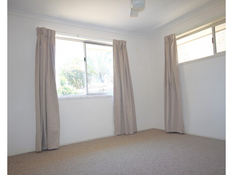 41 Saleng Crescent, Warana QLD 4575