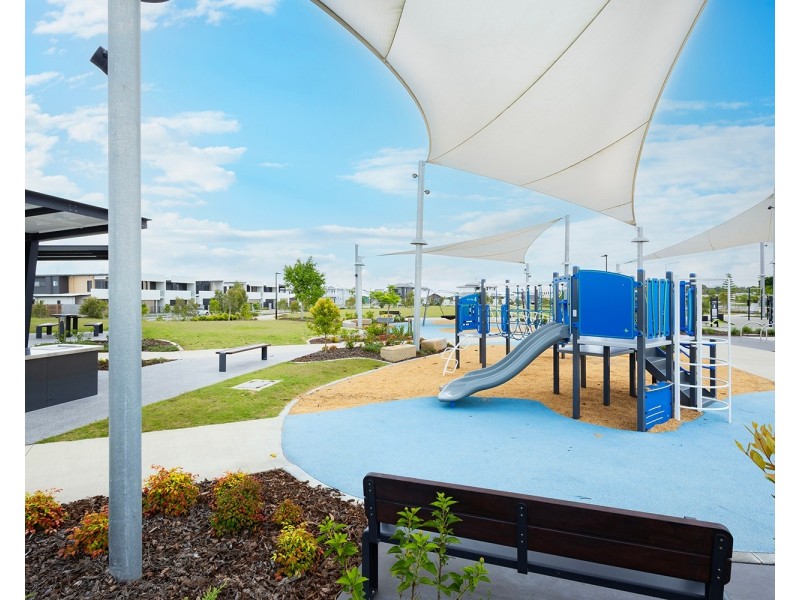 12 Coringa Avenue, Pelican Waters QLD 4551