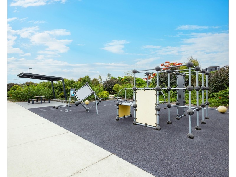 12 Coringa Avenue, Pelican Waters QLD 4551