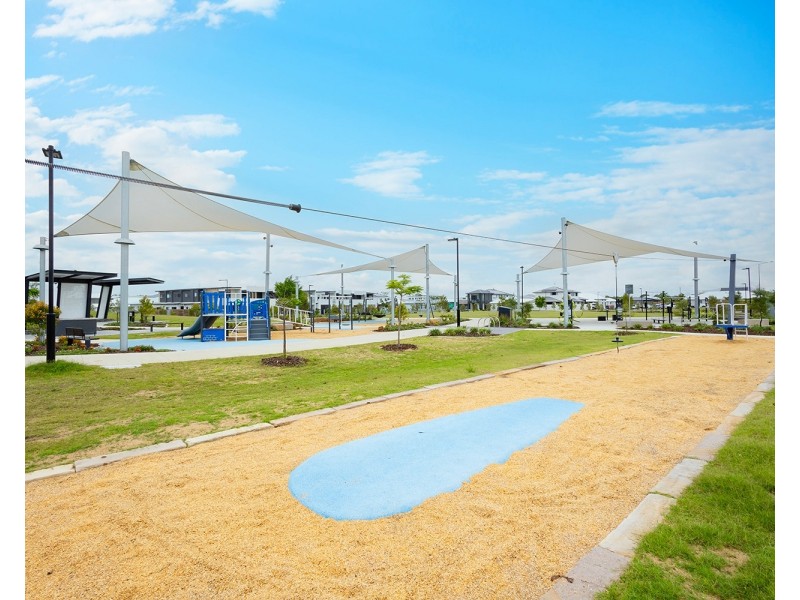 12 Coringa Avenue, Pelican Waters QLD 4551