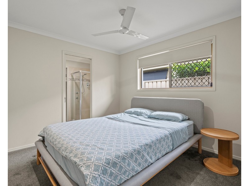 2 Kamala Place, Meridan Plains QLD 4551