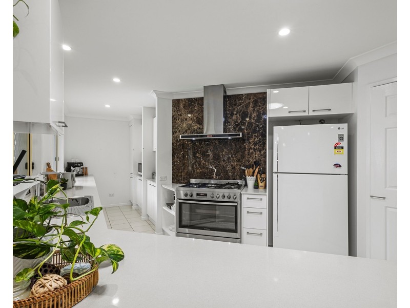 37 Wappa Outlook Drive, Yandina QLD 4561