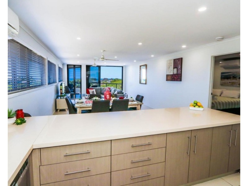 4/2 Dolphin Court, Agnes Water QLD 4677