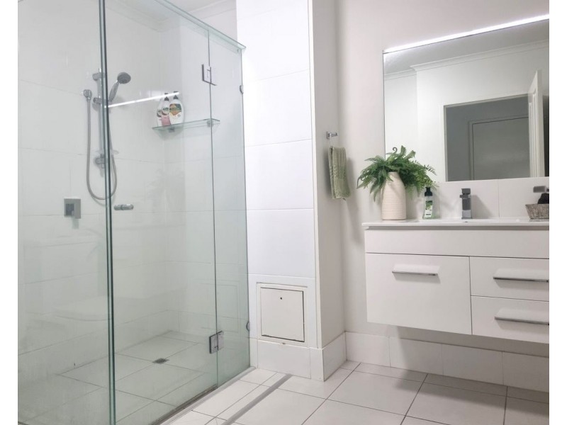 116/1 Beaches Village Circuit, Agnes Water QLD 4677