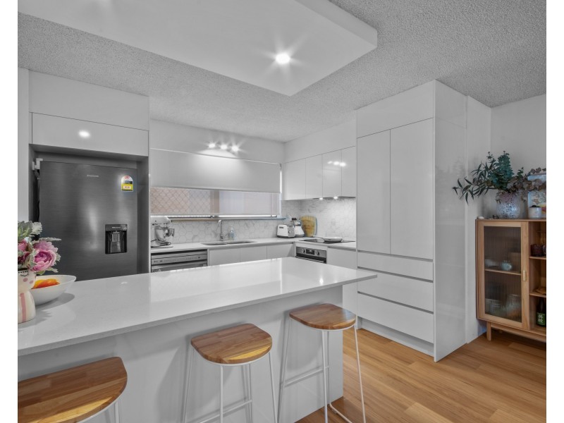 4/11 Alice Street, Alexandra Headland QLD 4572