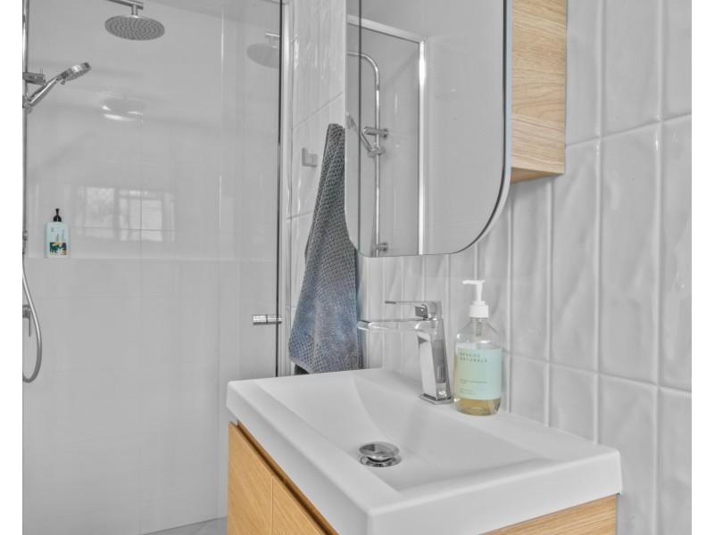 4/11 Alice Street, Alexandra Headland QLD 4572