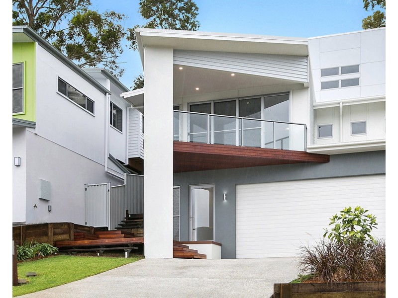 13 The Grove, Alexandra Headland QLD 4572