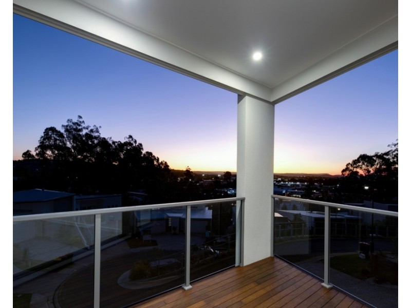 13 The Grove, Alexandra Headland QLD 4572