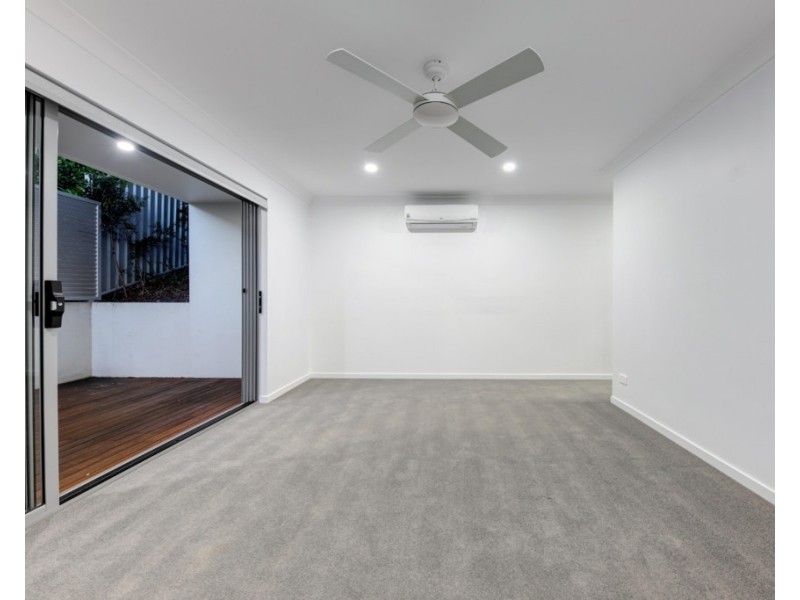 13 The Grove, Alexandra Headland QLD 4572