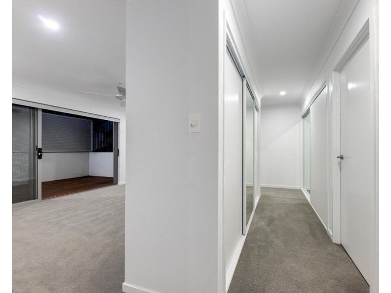 13 The Grove, Alexandra Headland QLD 4572