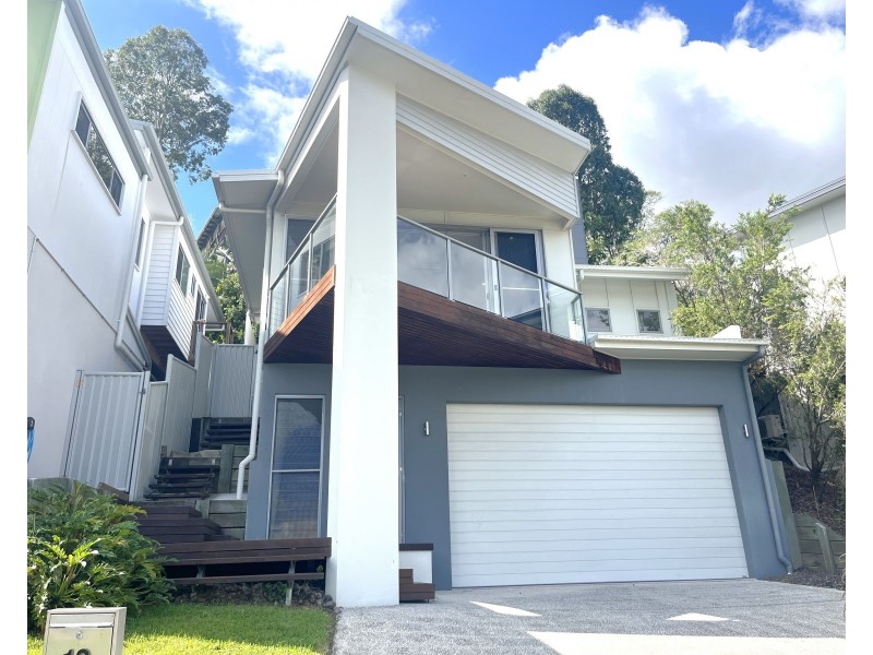 13 The Grove, Alexandra Headland QLD 4572