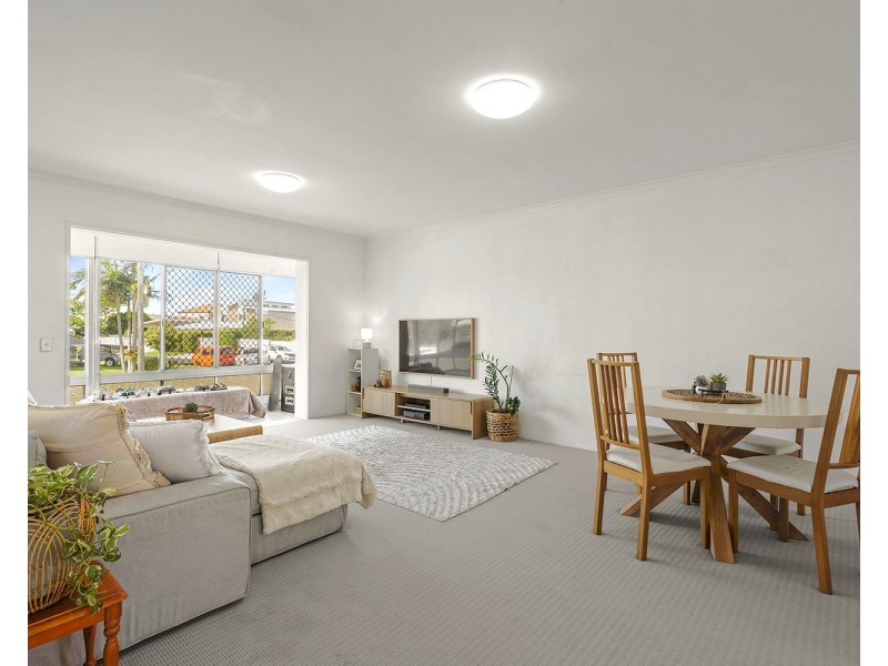 2/59 Neerim Drive, Mooloolaba QLD 4557