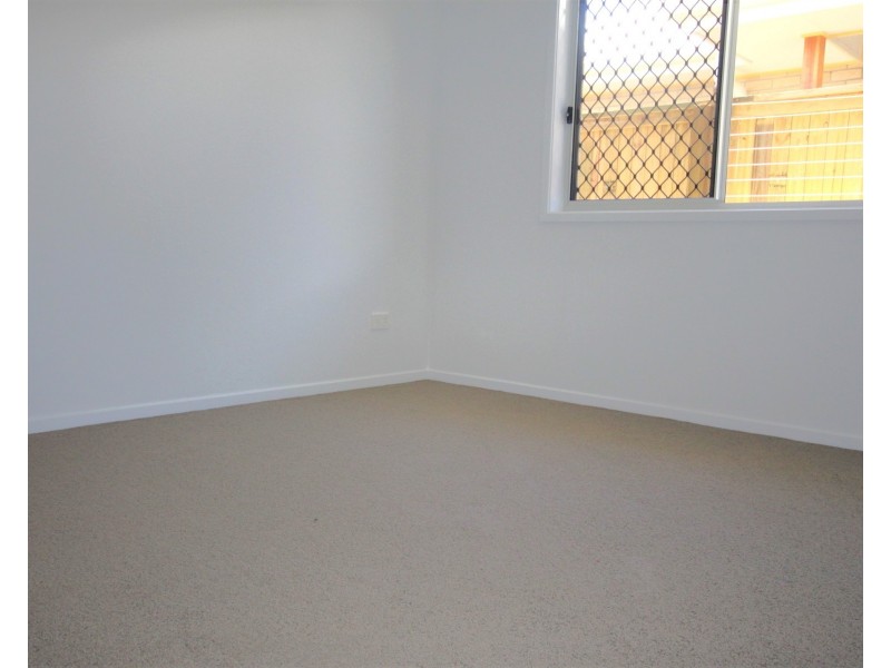 9 Sapphire Way, Palmview QLD 4553