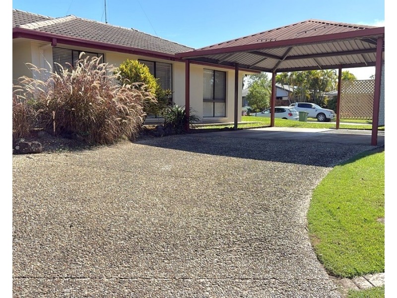 1 Adori Drive, Mountain Creek QLD 4557