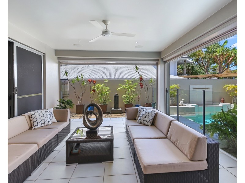 13 Selkirk Way, Peregian Springs QLD 4573