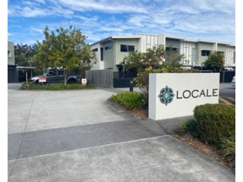 16/2 Allora Drive, Maroochydore QLD 4558