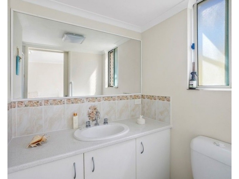 1/49 Petrie Avenue, Marcoola QLD 4564