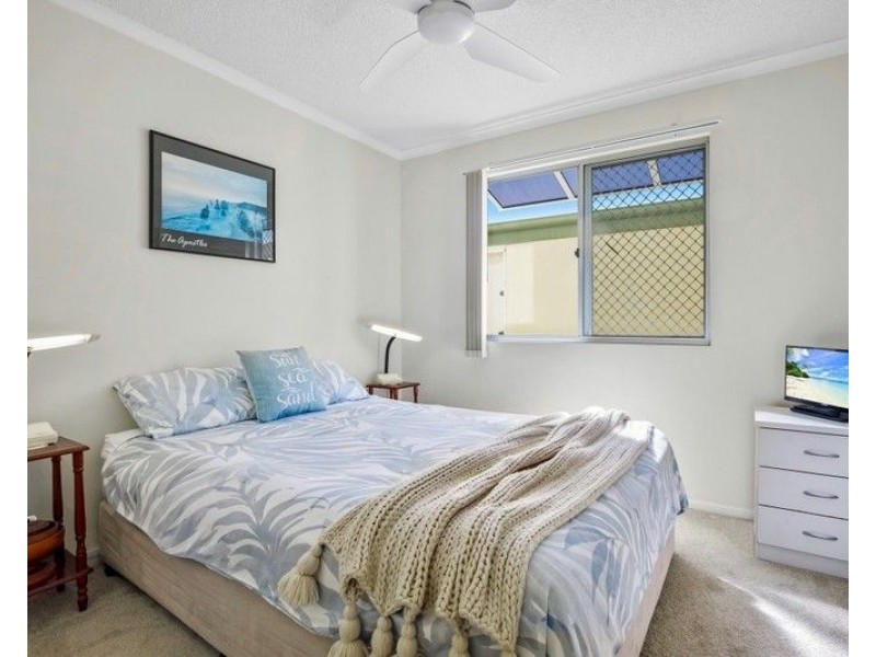 1/49 Petrie Avenue, Marcoola QLD 4564