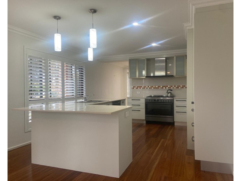 37 Lamerough Parade, Golden Beach QLD 4551