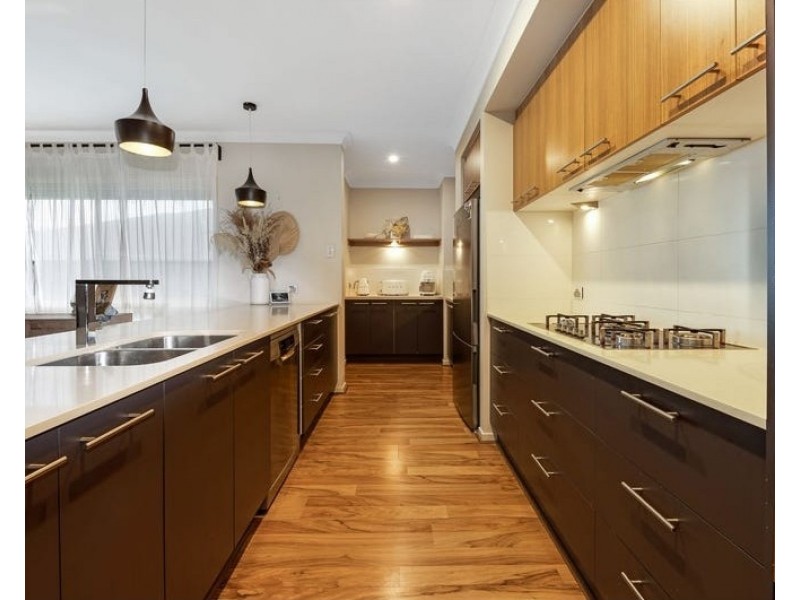 32 Wilderness Circuit, Little Mountain QLD 4551