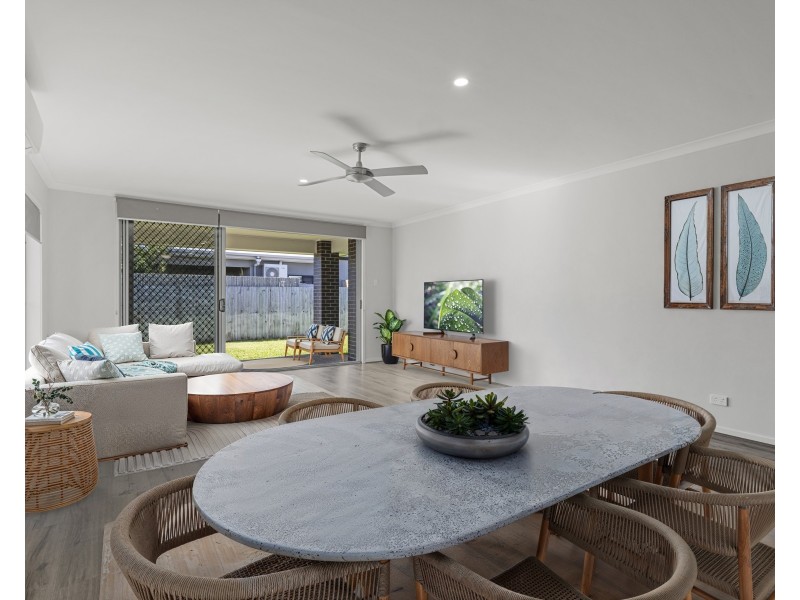 34 Chestnut Crescent, Caloundra West QLD 4551