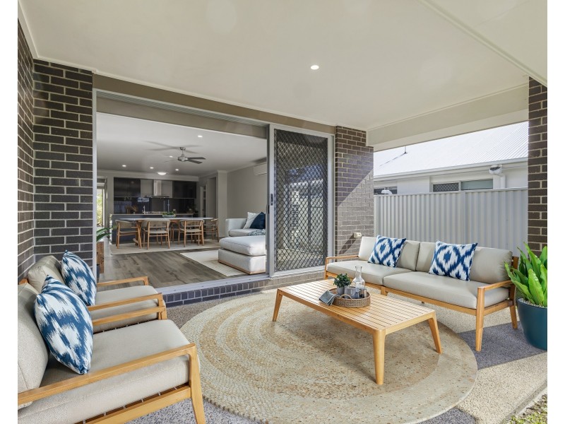 34 Chestnut Crescent, Caloundra West QLD 4551