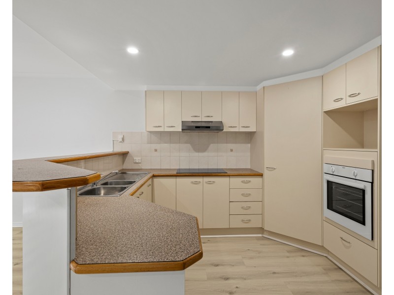 4/4 Kirsten Court, Maroochydore QLD 4558