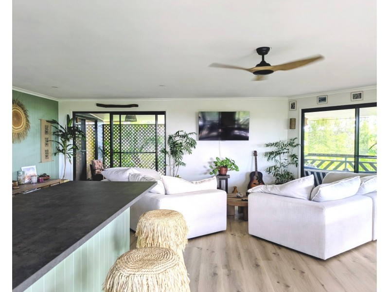 13 Sunlover Avenue, Agnes Water QLD 4677