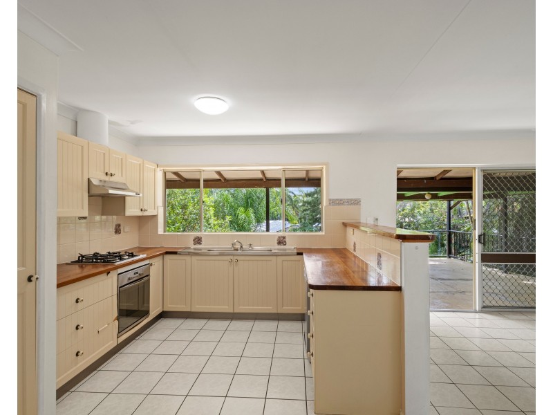 8 Seaview Court, Maroochydore QLD 4558