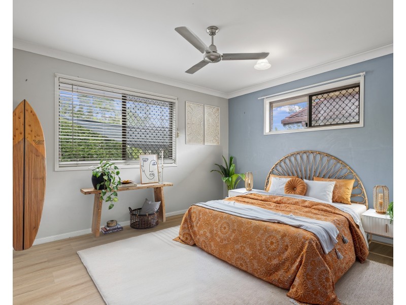 1/106 Amarina Avenue, Mooloolaba QLD 4557