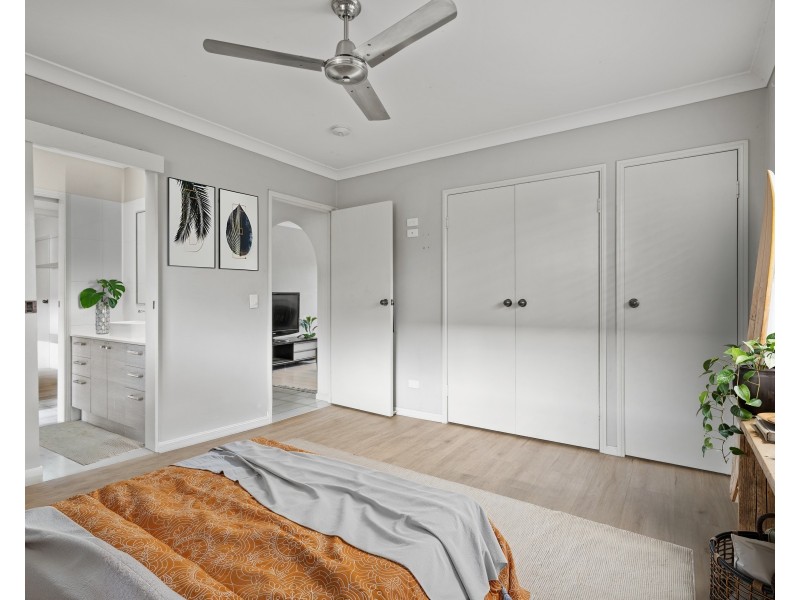 1/106 Amarina Avenue, Mooloolaba QLD 4557