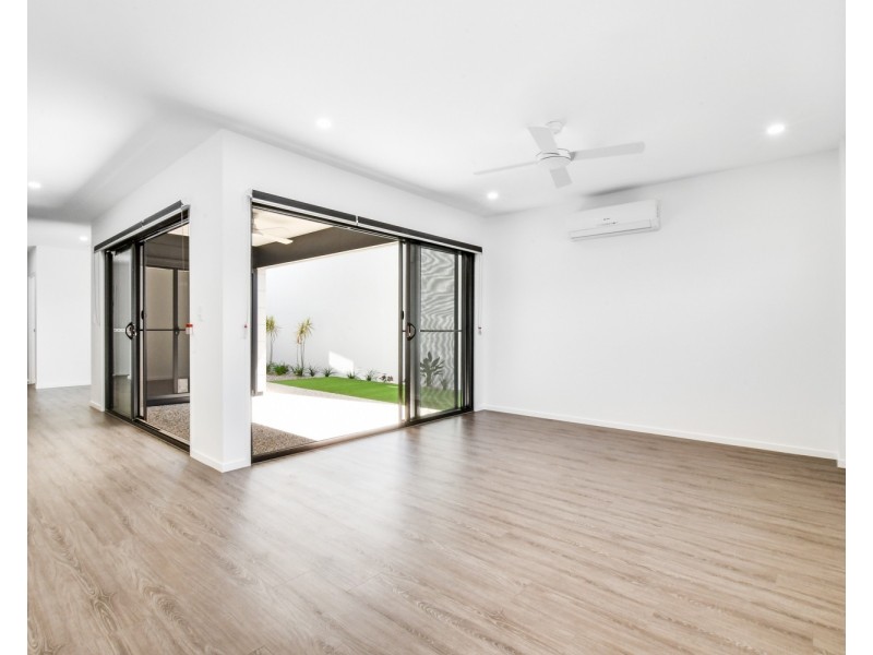 11 Claremont Drive, Maroochydore QLD 4558